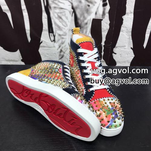 Christian Louboutinコピー シューズ 2022  クリスチャンルブタンコピー カジュアルシューズ 海外セレブ定番愛用