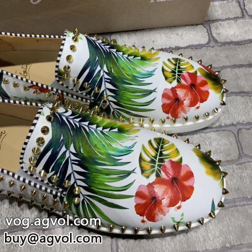 クリスチャンルブタンコピー 芸能人に愛用者続出 カジュアルシューズ シューズ 2022 Christian Louboutinコピー