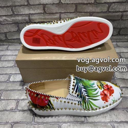 クリスチャンルブタンコピー 芸能人に愛用者続出 カジュアルシューズ シューズ 2022 Christian Louboutinコピー