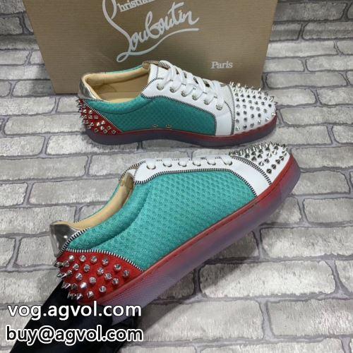 抜群な楽チン感ある大定番 カジュアルシューズ Christian Louboutinコピー シューズ オリジナル クリスチャンルブタンコピー 2022