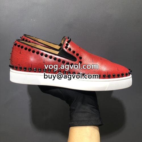 足馴染みのいい クリスチャンルブタンコピー  2022 Christian Louboutinコピー  今からの季節にピッタリ！シューズ カジュアルシューズ