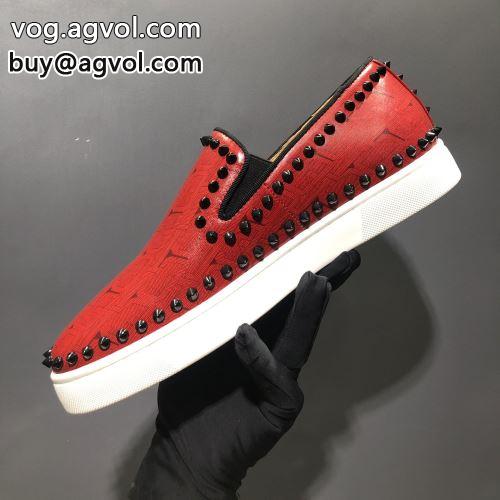 足馴染みのいい クリスチャンルブタンコピー  2022 Christian Louboutinコピー  今からの季節にピッタリ！シューズ カジュアルシューズ