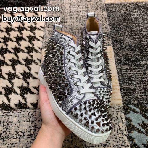 ムダな装飾を排したデザイン 2022 シューズ 軽い履き心地 カジュアルシューズ  Christian Louboutinコピー クリスチャンルブタンコピー