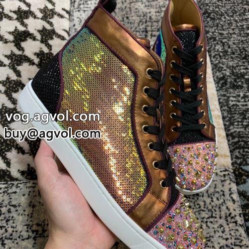 シューズ カジュアルシューズ 靴の滑り止め クリスチャンルブタンコピー ファッション 人気 Christian Louboutinコピー 2022