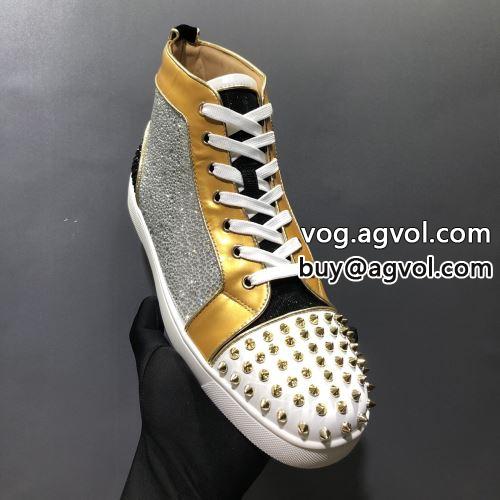 Christian Louboutinコピー クリスチャンルブタンコピー  2022 シューズ クッション加工 カジュアルシューズお洒落自在