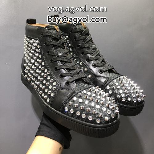  クリスチャンルブタンコピー 大人キレイに仕立てる Christian Louboutinコピー 2022 軽量 シューズ カジュアルシューズ       