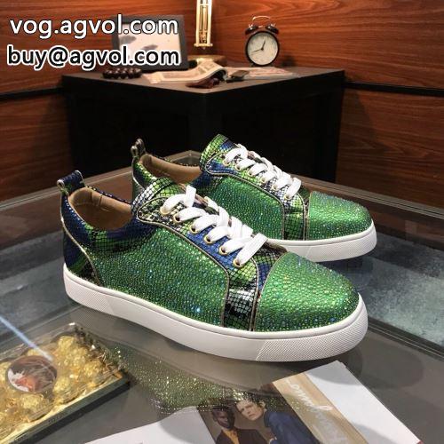  Christian Louboutinコピー クリスチャンルブタンコピー 海外セレブ定番愛用 2022 シューズ 愛らしさ抜群 カジュアルシューズ      