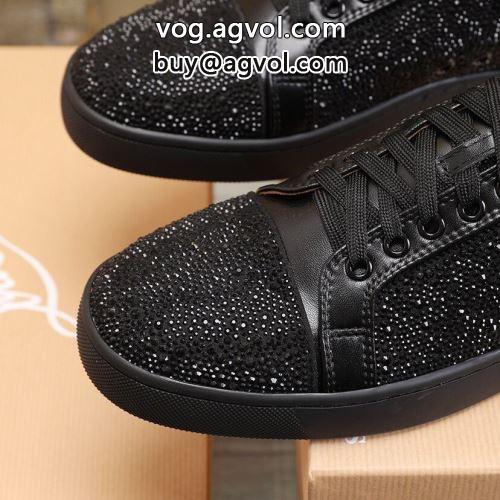 2色可選 2022 シューズ クリスチャンルブタンコピー  Christian Louboutinコピー カジュアルシューズ お洒落な存在感