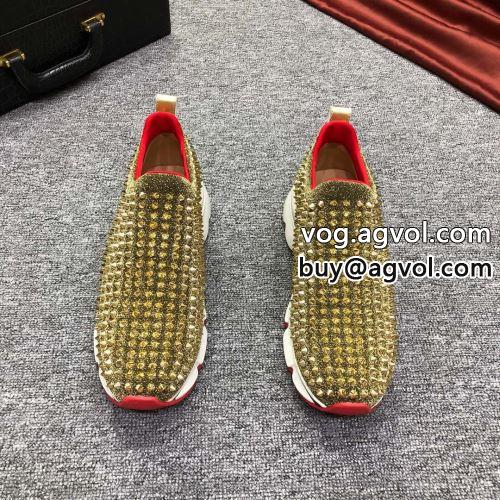 シューズ カジュアルシューズ Christian Louboutinコピー 素敵 2022 シックスタイルに活躍 クリスチャンルブタンコピー
