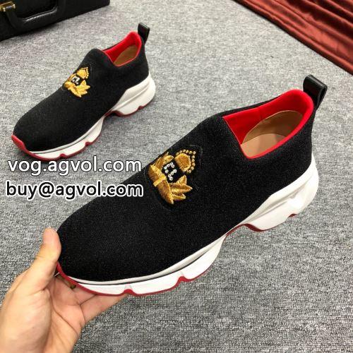 大人のセンスを感じさせる クリスチャンルブタンコピー シューズ 汚れも目立ちにくい スニーカー Christian Louboutinコピー 2022