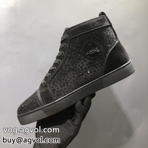 カジュアルシューズ 実用性に溢れるアイテム 個性派 Christian Louboutinコピー 2022 クリスチャンルブタンコピー シューズ