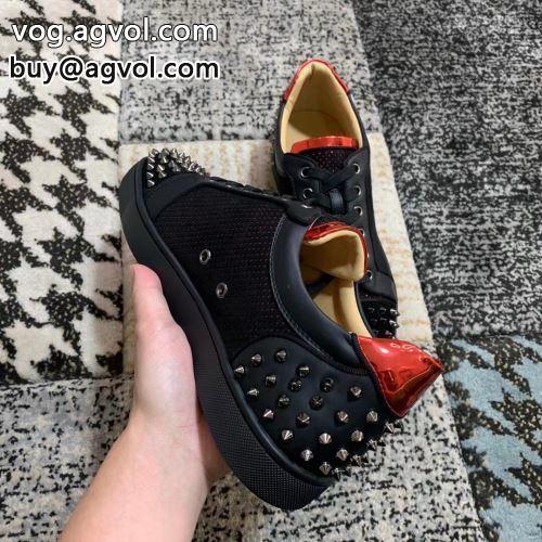 シューズ カジュアルシューズ Christian Louboutinコピー 2022 クリスチャンルブタンコピー 上品に着こなせ