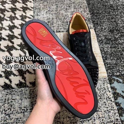 シューズ カジュアルシューズ Christian Louboutinコピー 2022 クリスチャンルブタンコピー 上品に着こなせ