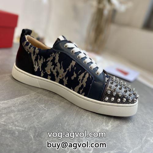 絶大な人気を誇る Christian Louboutinコピー 2022 クリスチャンルブタンコピー  シューズ カジュアルシューズ 売れ筋のいい