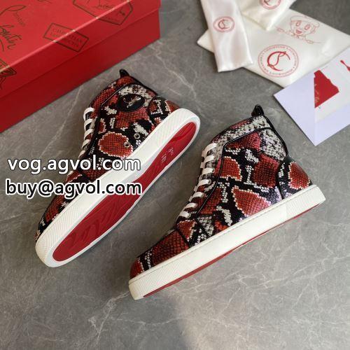 優しい色合い カジュアルシューズ  シューズ クリスチャンルブタンコピー Christian Louboutinコピー 2022 個性的なデザイン
