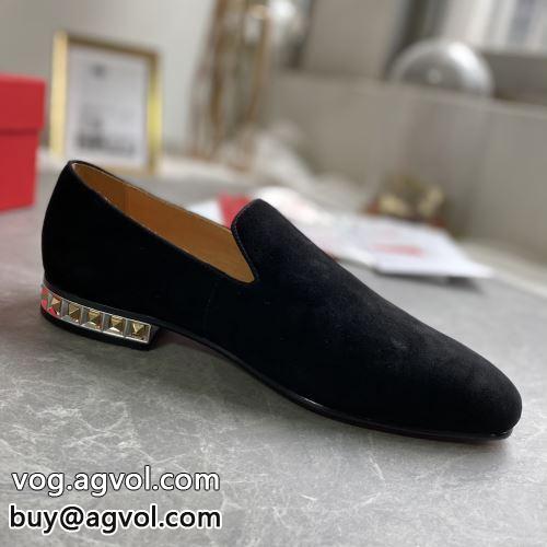 柔らかな質感 2022 クリスチャンルブタンコピー カジュアルシューズ 活用できるアイテム Christian Louboutinコピー シューズ