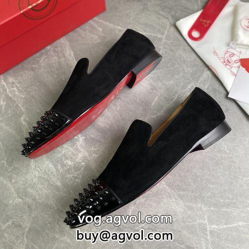 魅力的 カジュアルシューズ Christian Louboutinコピー 2022  シューズ クリスチャンルブタンコピー 落ち着いた感覚