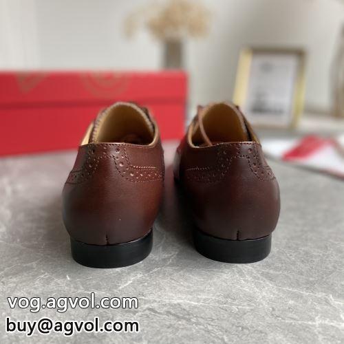 シューズ カジュアルシューズ  圧倒的な高級感 クリスチャンルブタンコピー  Christian Louboutinコピー  2022 ポップ