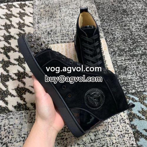 高級感を備えている Christian Louboutinコピー カジュアルシューズ  2022 クリスチャンルブタンコピー シューズ 売れ筋のいい