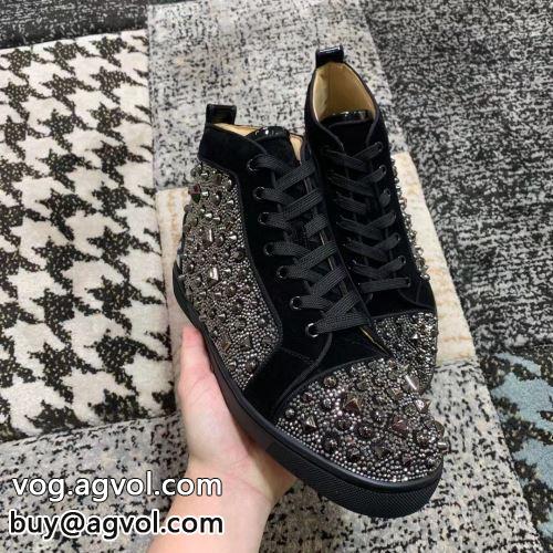 高級感を備えている Christian Louboutinコピー カジュアルシューズ  2022 クリスチャンルブタンコピー シューズ 売れ筋のいい