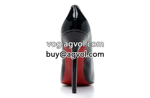 洗練を十分に演出する 2022 シューズ 柔軟 ハイヒール クリスチャンルブタンコピー Christian Louboutinコピー