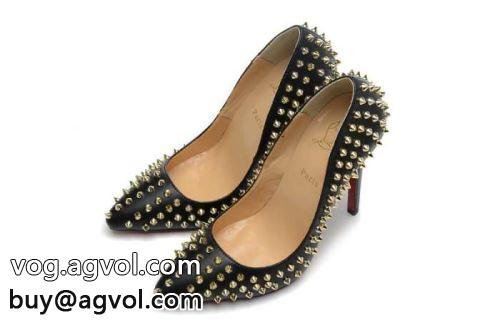 一番人気の新作はこれ 個性的なデザイン Christian Louboutinコピー クリスチャンルブタンコピー ハイヒール 2022 シューズ
