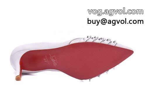 落ち着いた感覚  Christian Louboutinコピー シューズ ハイヒール 2022 クリスチャンルブタンコピー