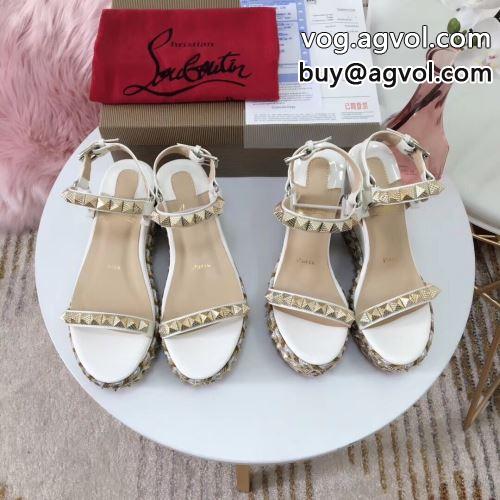  日本未入荷モデル クリスチャンルブタンコピー サンダル パンプス 2022 シューズ  太ヒール/スティックヒール Christian Louboutinコピー   