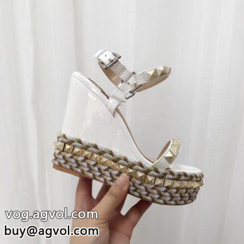 日本未入荷モデル クリスチャンルブタンコピー サンダル パンプス 2022 シューズ  太ヒール/スティックヒール Christian Louboutinコピー
