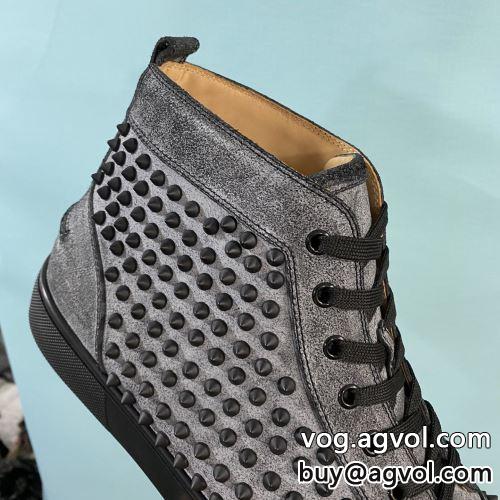 Christian Louboutinコピー 早くも完売している  2022 シューズ 汚れも目立ちにくい スニーカー クリスチャンルブタンコピー