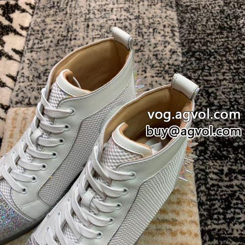 Christian Louboutinコピー 定番のアイテム 2022 クリスチャンルブタンコピー クッション加工 スニーカー シューズ