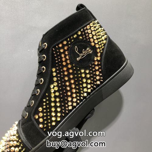 絶大な人気を誇る シューズ Christian Louboutinコピー ショートパンツ 確定となる上品 2022 スニーカー クリスチャンルブタンコピー