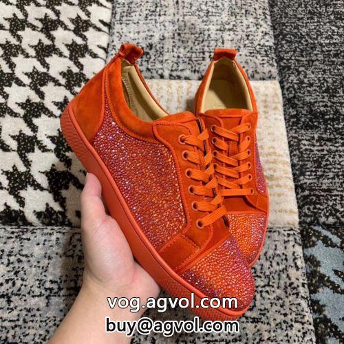  落ち着いた質感 人目を惹くデザイン  2022  スニーカー クリスチャンルブタンコピー Christian Louboutinコピー シューズ  