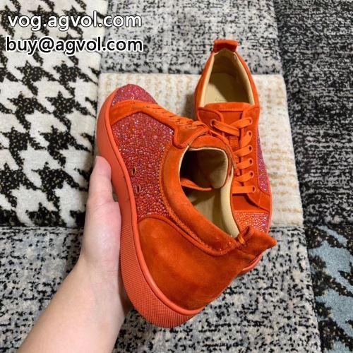 落ち着いた質感 人目を惹くデザイン  2022  スニーカー クリスチャンルブタンコピー Christian Louboutinコピー シューズ