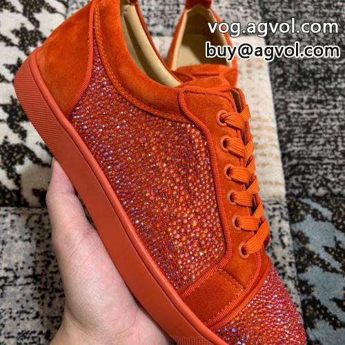 落ち着いた質感 人目を惹くデザイン  2022  スニーカー クリスチャンルブタンコピー Christian Louboutinコピー シューズ