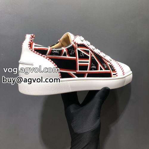 ナチュラルな素材感 Christian Louboutinコピー  スニーカー オリジナル クリスチャンルブタンコピー 2022 シューズ