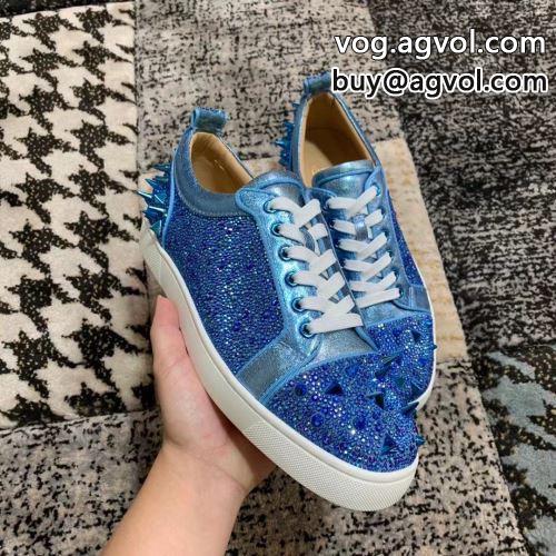 早くも完売している 2022 Christian Louboutinコピー スニーカー クリスチャンルブタンコピー 流行や季節に拘らないデザイン シューズ