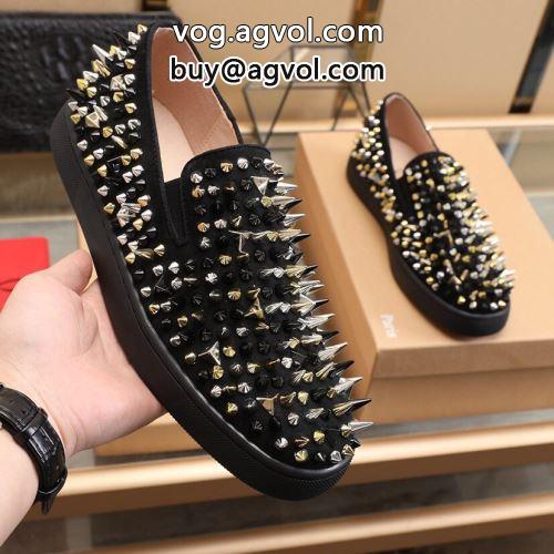 Christian Louboutinコピー シューズ スニーカー 優しい履き心地 クリスチャンルブタンコピー 2022 芸能人に愛用者続出