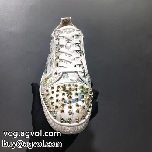 2022 ポップ Christian Louboutinコピー クリスチャンルブタンコピー シューズ スニーカー  抜群な楽チン感ある大定番