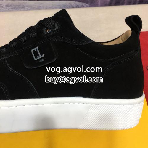 チノパン 狙える優秀アイテム スニーカー  クリスチャンルブタンコピー 着用 2022 Christian Louboutinコピー シューズ