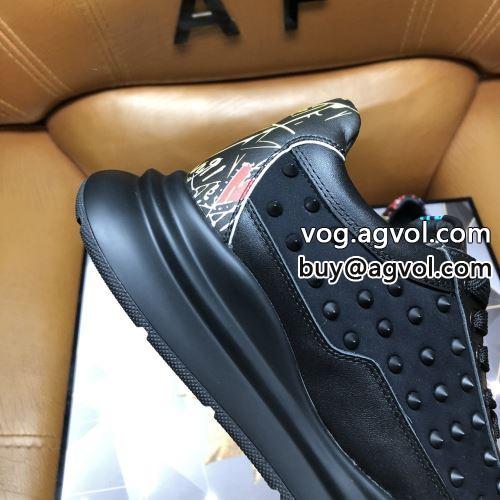 2色可選 圧倒的な高級感 2022 Christian Louboutinコピー流行り  シューズ スニーカー クリスチャンルブタンコピー