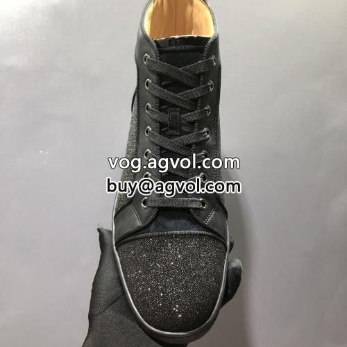 クリスチャンルブタンコピー 今話題の最新作 2022 スニーカー 極上シューズ 利便性に優れ Christian Louboutinコピー シューズ シックスタイルに活躍