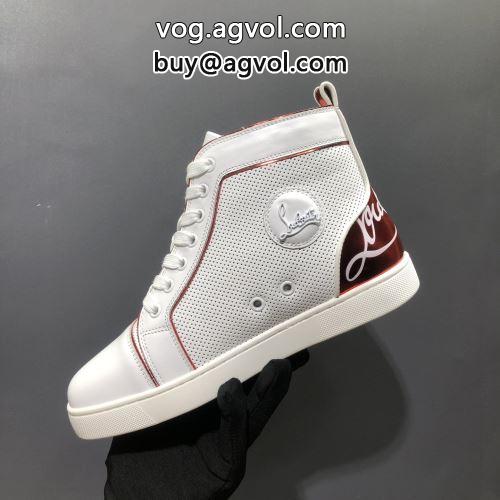 変わらない人気を誇る 2022 Christian Louboutinコピー クリスチャンルブタンコピー  シューズ スニーカー 着用