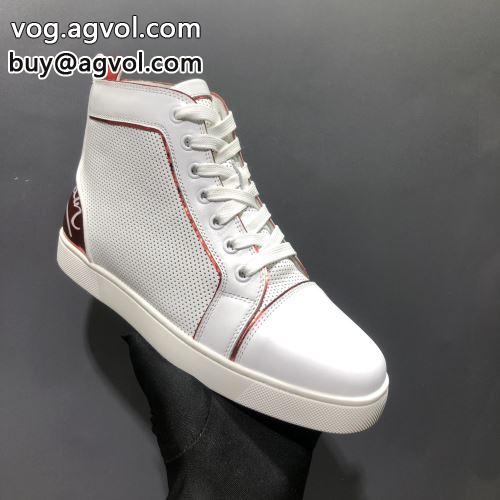 変わらない人気を誇る 2022 Christian Louboutinコピー クリスチャンルブタンコピー  シューズ スニーカー 着用