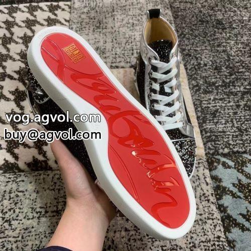 クリスチャンルブタンコピー 活用できるアイテム 2022 Christian Louboutinコピー シューズ スニーカー 機能性も備えたアイテム