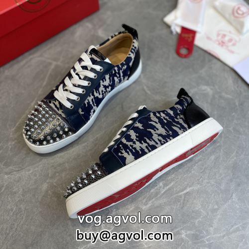 早くも完売している Christian Louboutinコピー  2022 シューズ クリスチャンルブタンコピー スニーカー