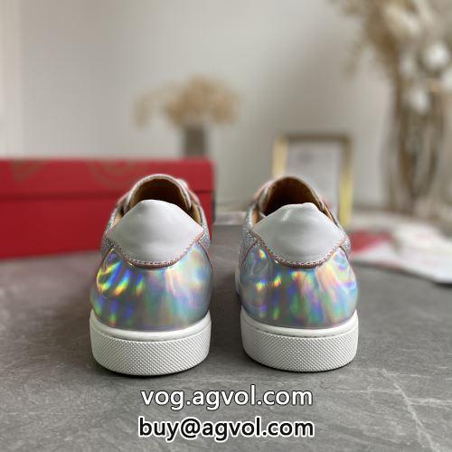 クリスチャンルブタンコピー 2022 争奪戦必至 シューズ Christian Louboutinコピー 流行を超えた定番 スニーカー