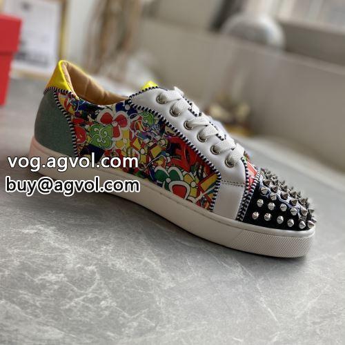 シューズ 実用性に溢れるアイテム クリスチャンルブタンコピー 2022  Christian Louboutinコピー スニーカー 今話題の最新作