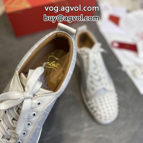 滑りにくい クリスチャンルブタンコピー  Christian Louboutinコピー  2022 シューズ  スニーカー 確定となる上品