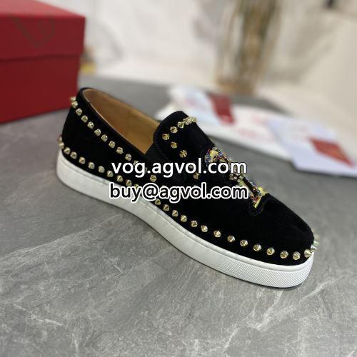 絶大な人気を誇る 2022 シューズスニーカー Christian Louboutinコピー クリスチャンルブタンコピー 落ち着いた質感